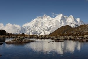 马卡鲁峰